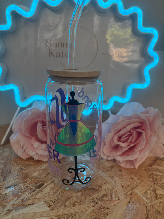 Personalisiertes Trinkglas 420ml mit Bambusdeckel und Glasstrohhalm für warme und kalte Getränke