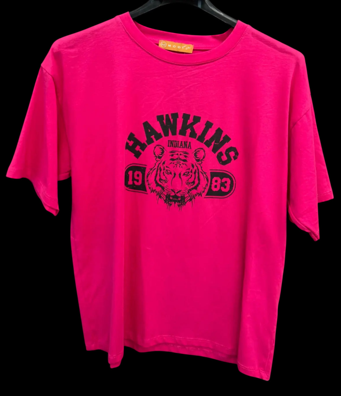 💖 Wild Heart Pink Tee
Dieses Shirt ist alles – außer langweilig. Gr.36-42