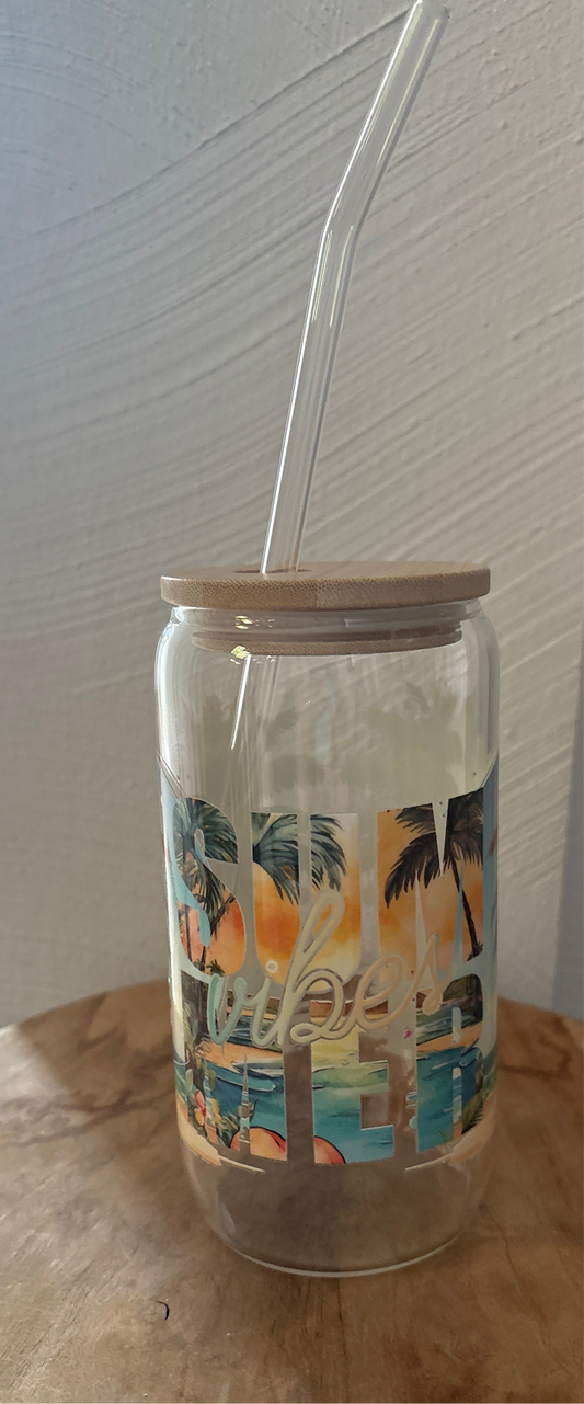 Glas mit Bambusdeckel & Glasstrohhalm – „Summer Vibes“ – nachhaltiges Trinkglas