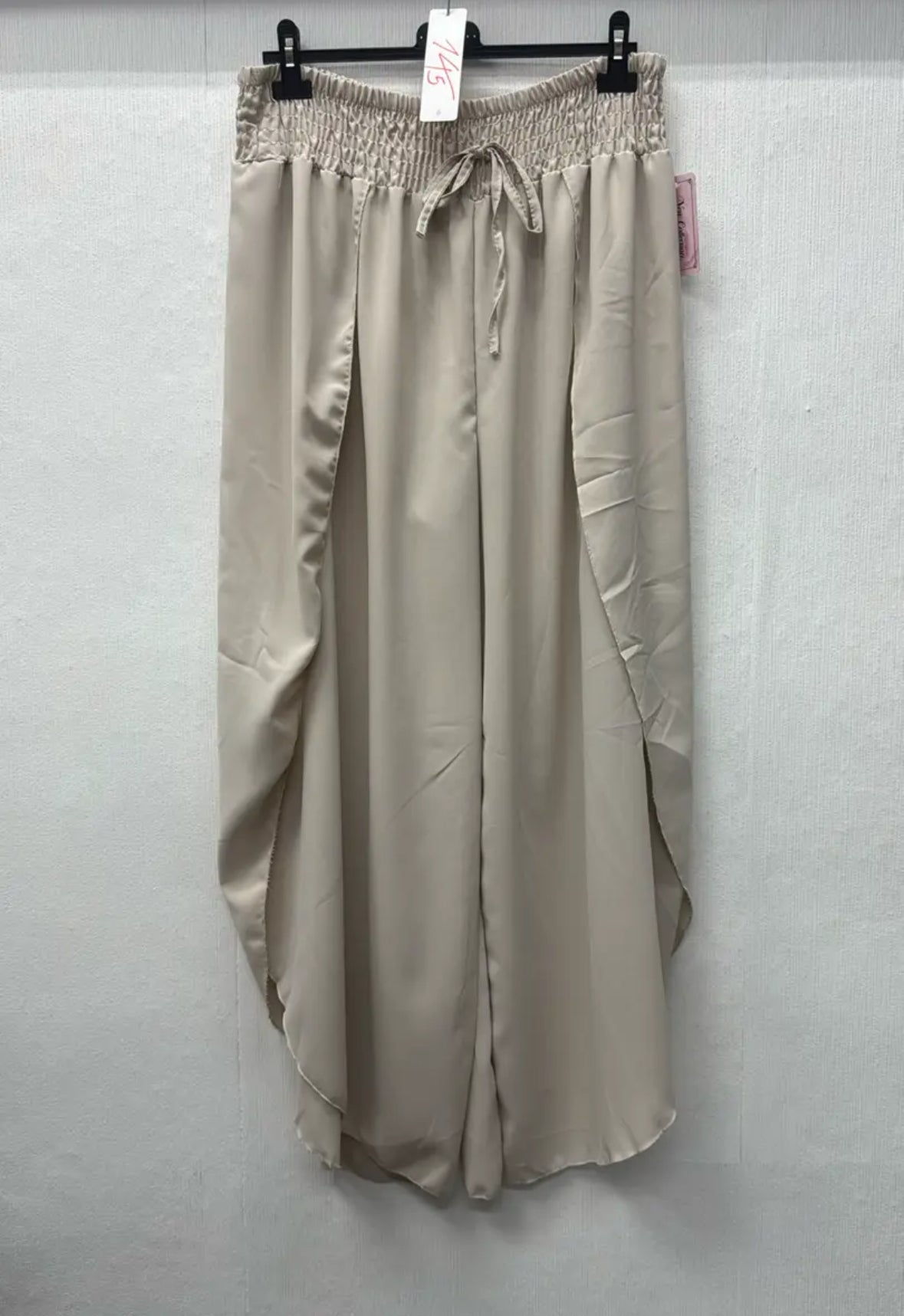 Palazzo-Hose “Soft Flow” – Taupe | Gr. 44–48