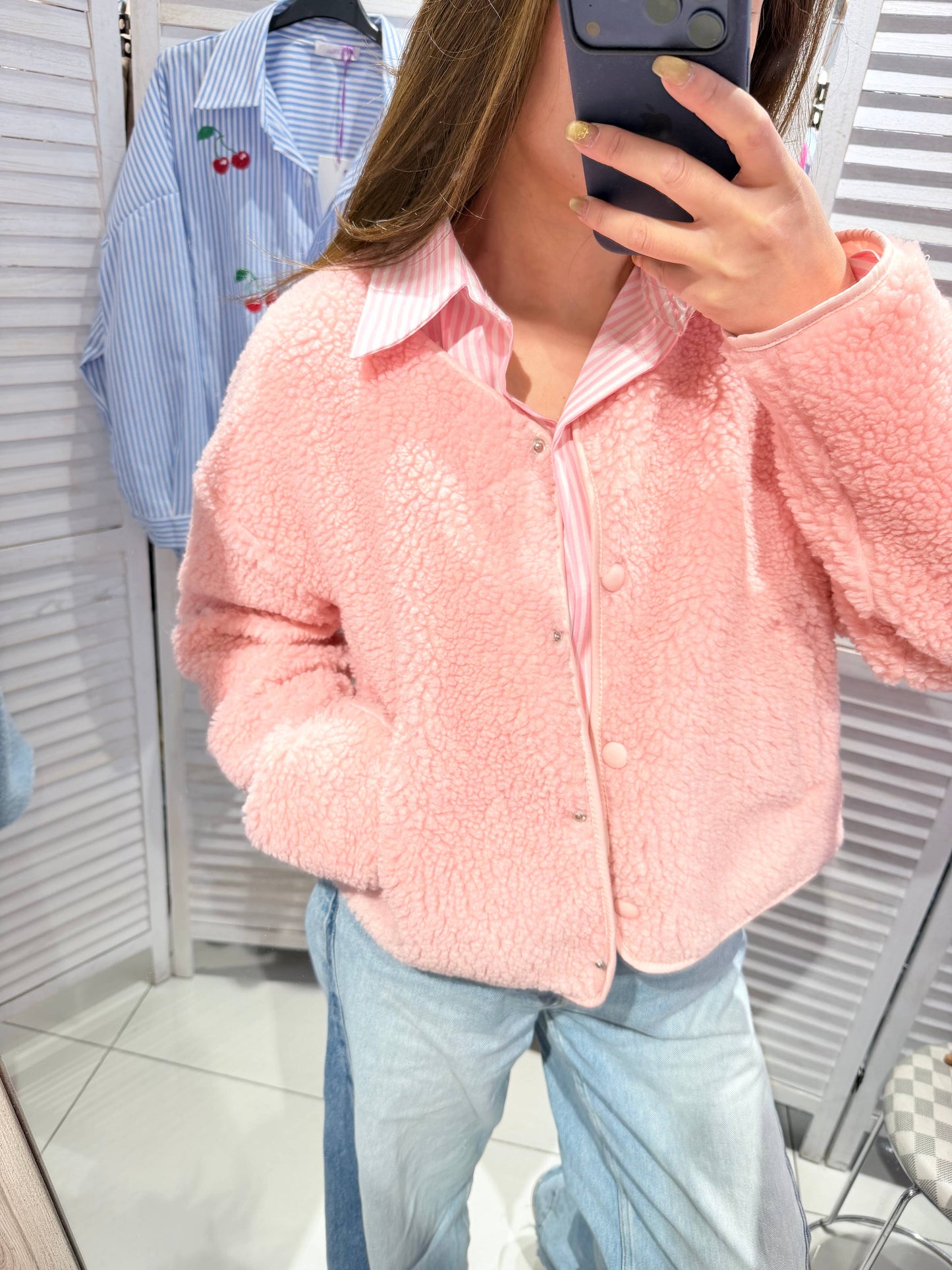 Plüschjacke mit Botschaft