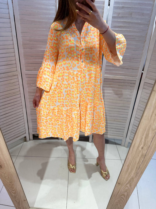 Fließendes Kleid mit ausgestellten 3/4-Ärmeln und V-Ausschnitt – A1037-1