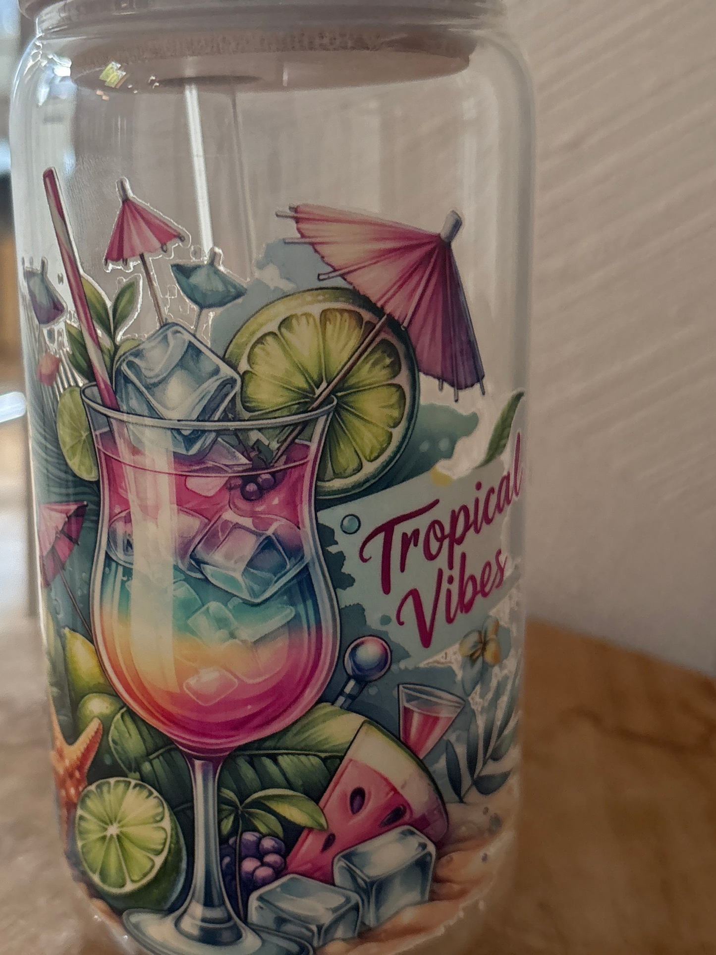 Glas mit Bambusdeckel & Glasstrohhalm – „Tropical Vibes“ – Sommerdrink Glas