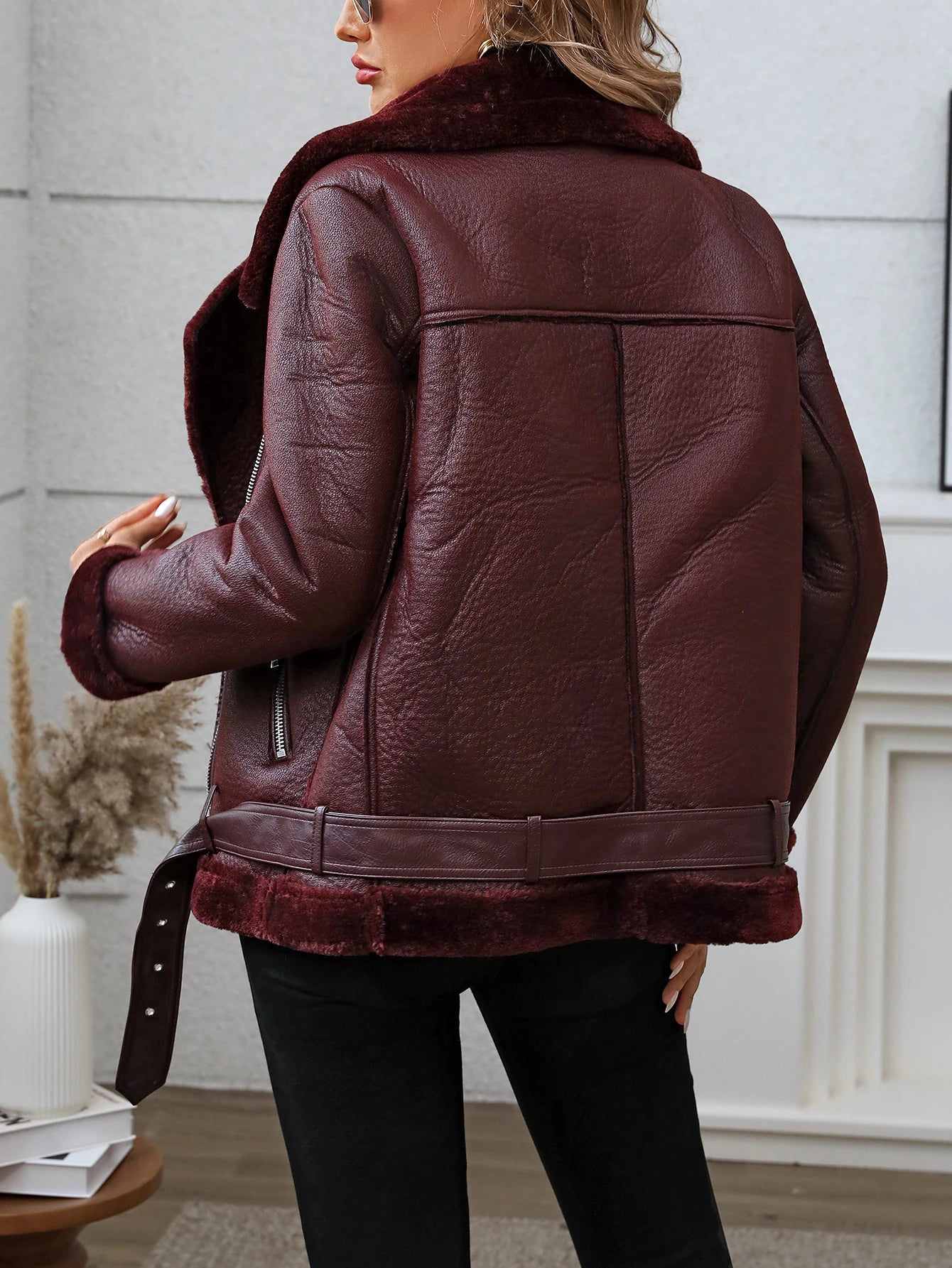 Premium Teddy-Lederimitatjacke “Cosy Chic” – Black | Burgundy | Brown