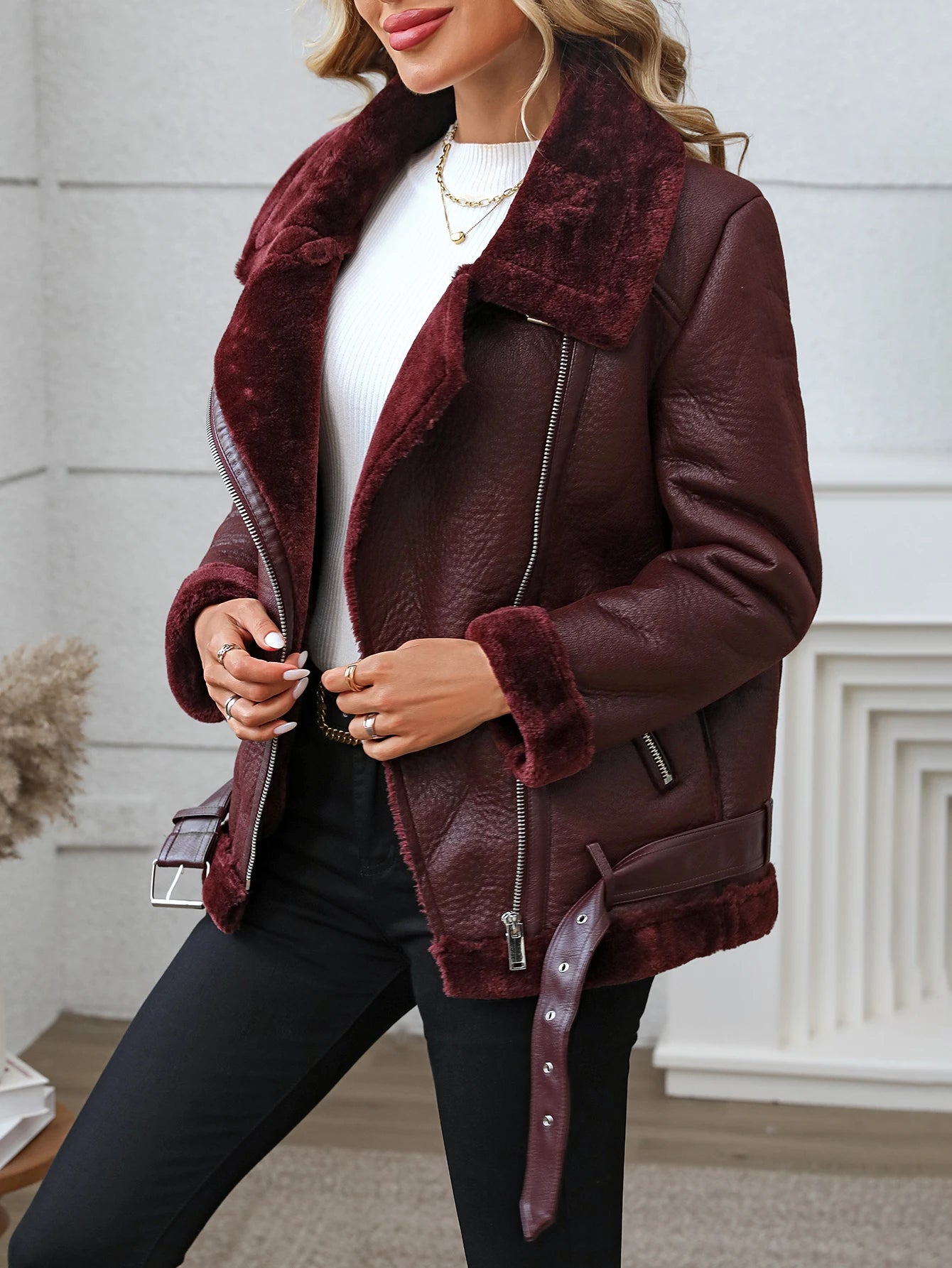 Premium Teddy-Lederimitatjacke “Cosy Chic” – Black | Burgundy | Brown