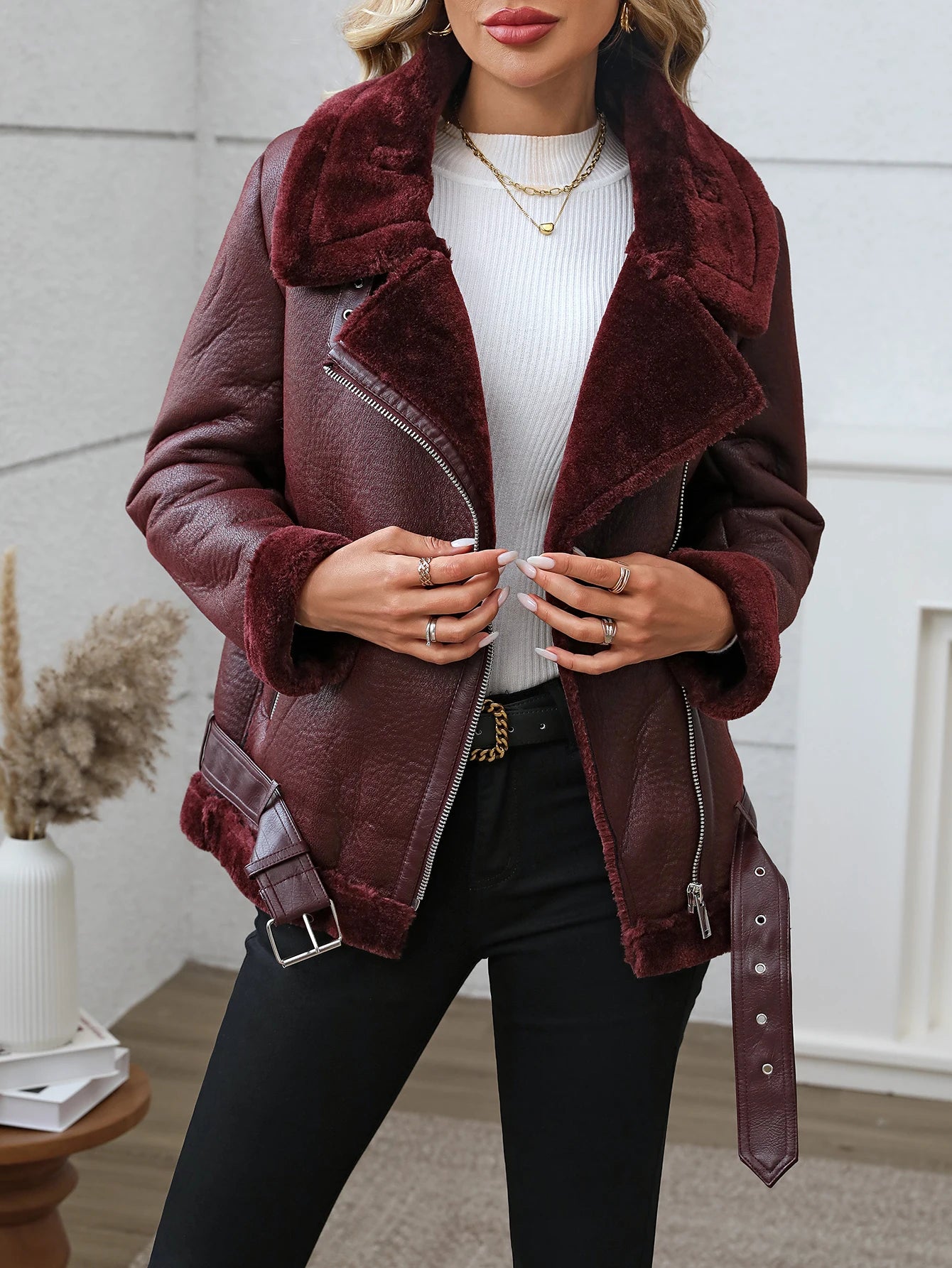 Premium Teddy-Lederimitatjacke “Cosy Chic” – Black | Burgundy | Brown