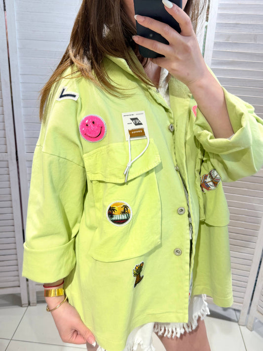 Bestickte Kurzjacke mit Taschen